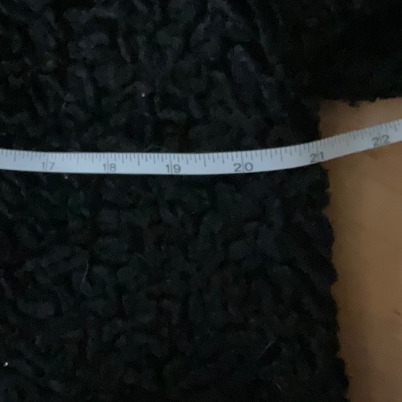 “PERSIAN LAMB” Vintage Black Vintage Button Jacket with Faux Fur Collar. - Picture 15 of 15